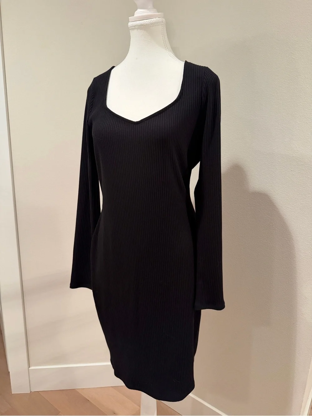 bar iii dress black Bar III Dress Womens size XL Black Silver Shinky Side Hole Holiday Cocktail New